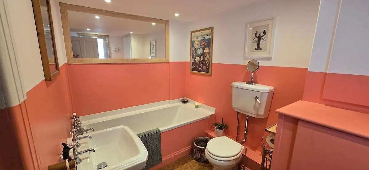 Casa de Férias Regency Beach House - 2 Bed, 2 Bath By The Beach! Brighton