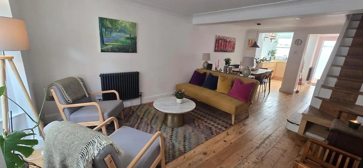 Casa de Férias Regency Beach House - 2 Bed, 2 Bath By The Beach! Brighton Reino Unido